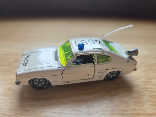 Polizei siku v310 ford capri - siku,